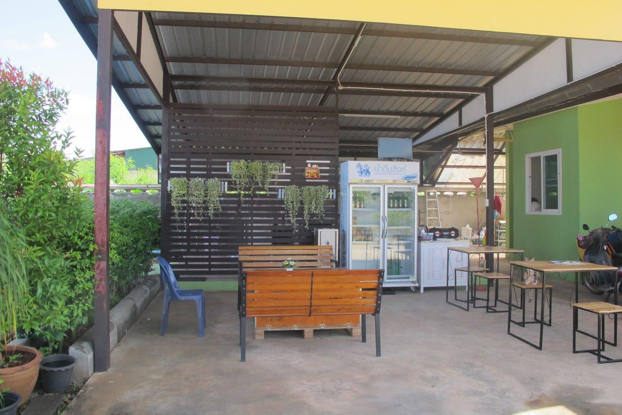 Tongmai Resort Surat Thani Exterior foto