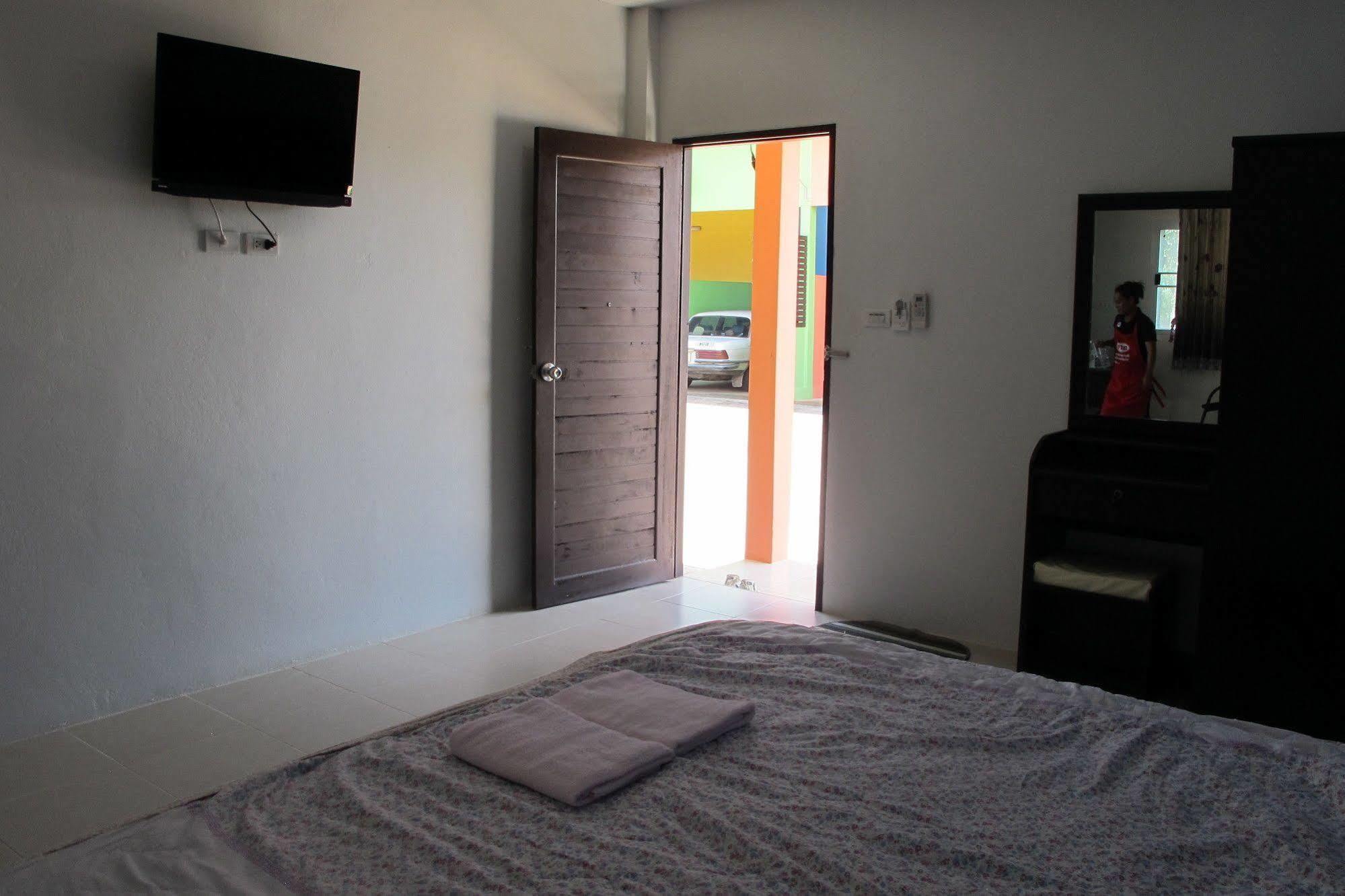 Tongmai Resort Surat Thani Exterior foto